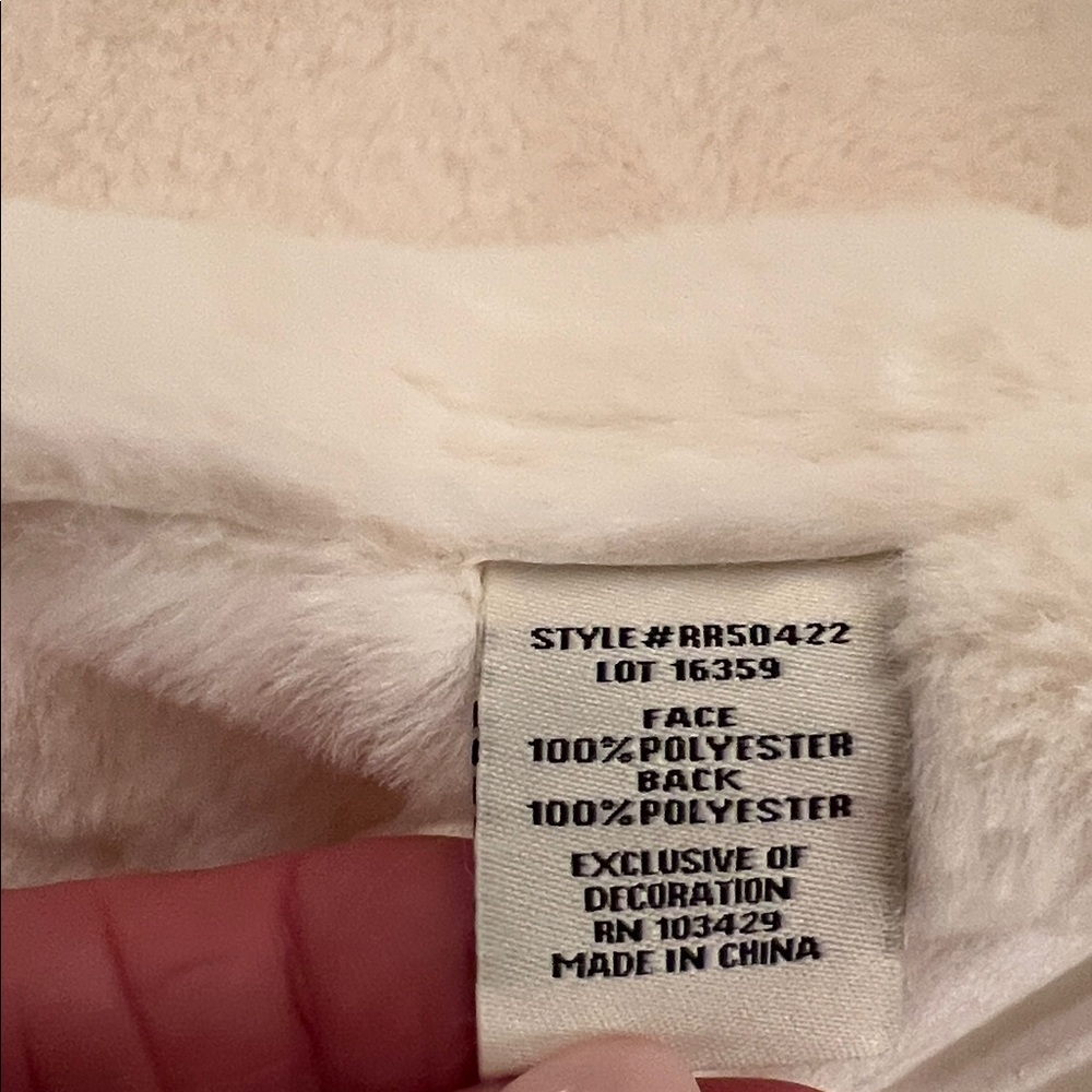 Marrakech Women's White Faux Suede/ Faux Shearling Jacket - Picture 8 of 9